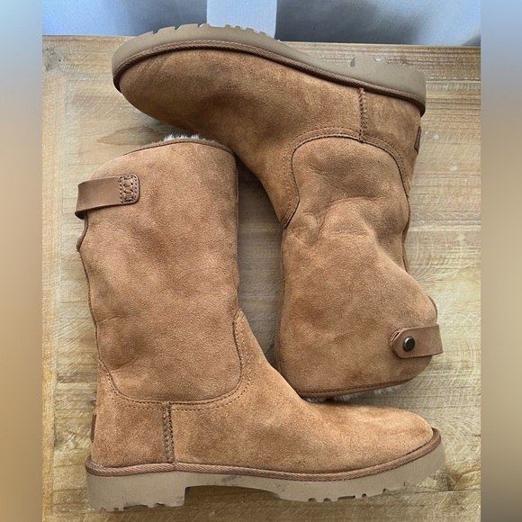 UGG Romely Cuffable in Chestnut Brown - Picture 7 of 10